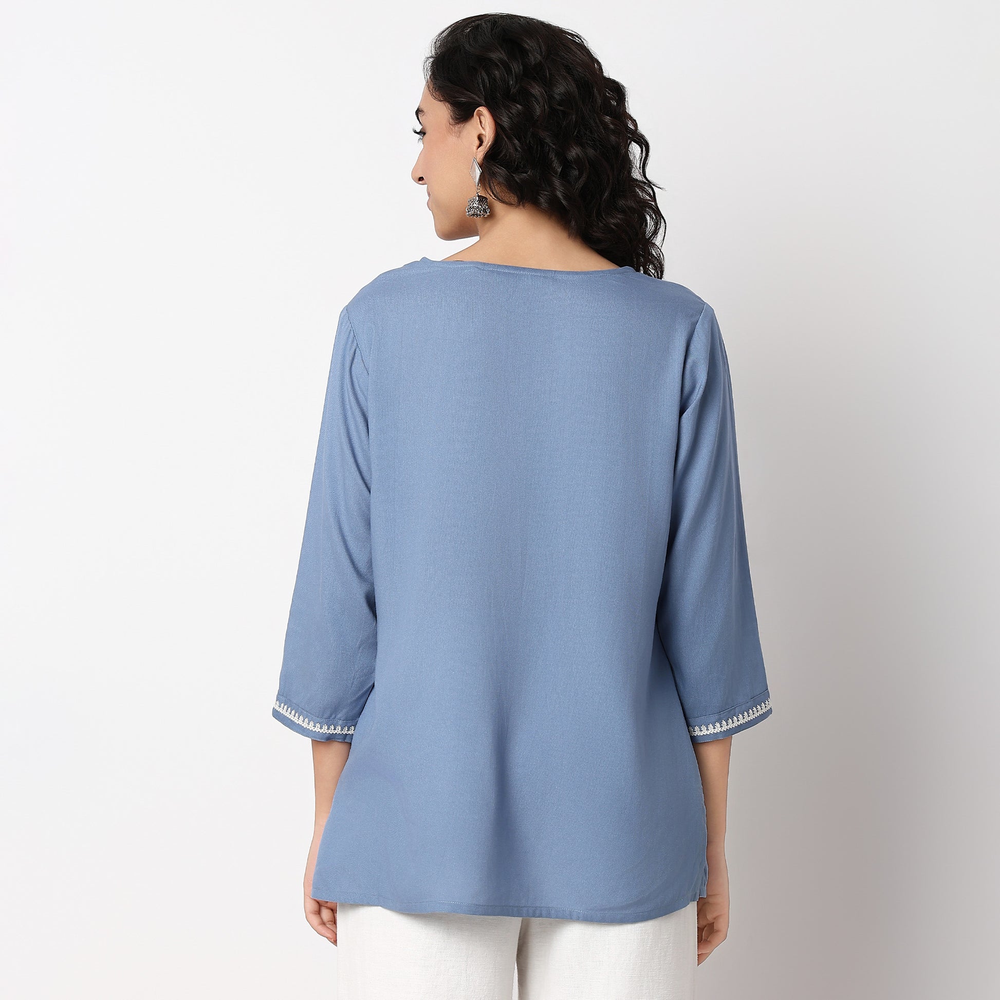 Buy Women Straight Fit Embroidered Three-Fourth Sleeve Kurta  - Style Union