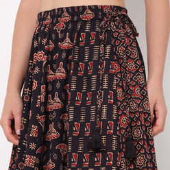 Flare Fit Mid Rise Printed Skirt