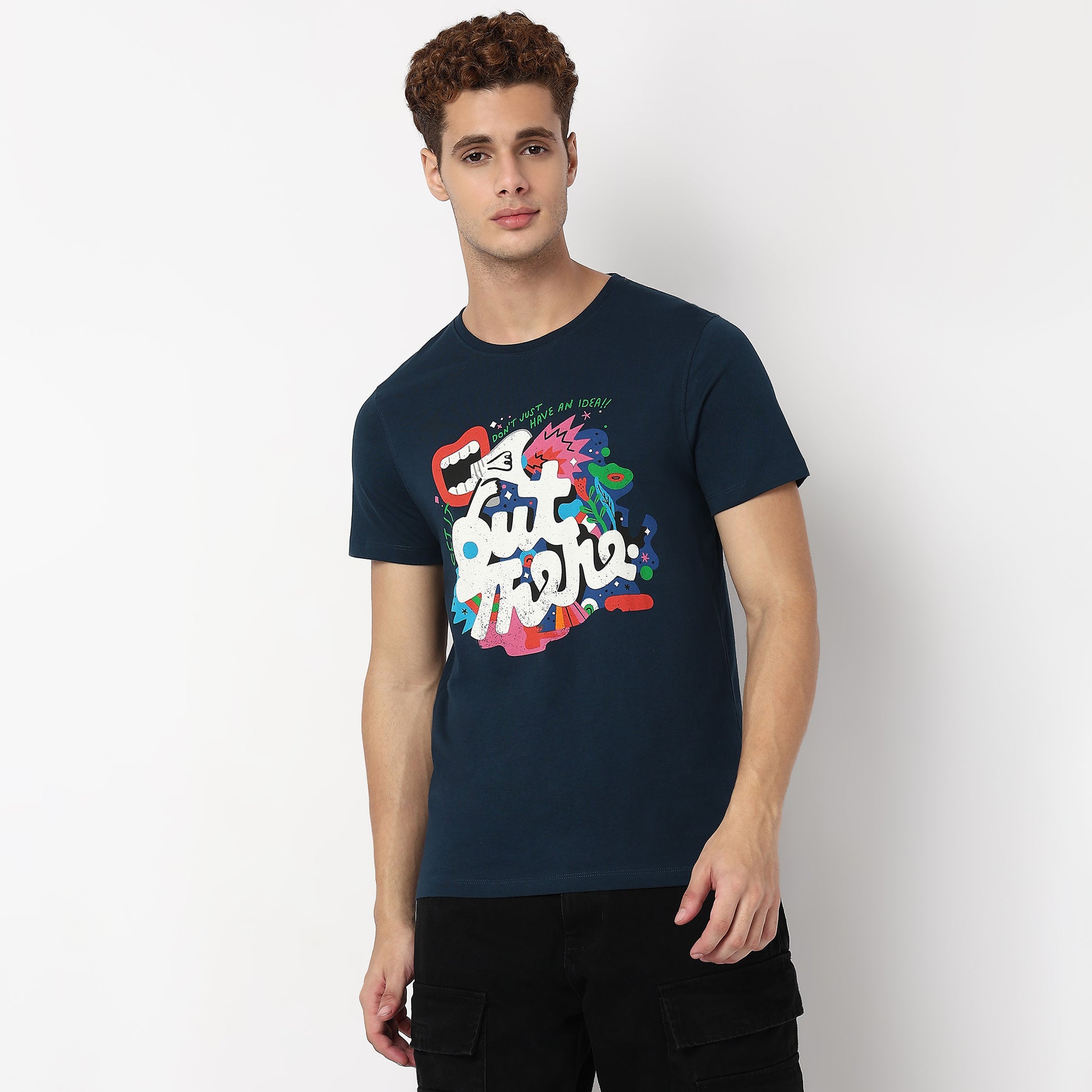 Knitted Graphic Crew Neck T-Shirt