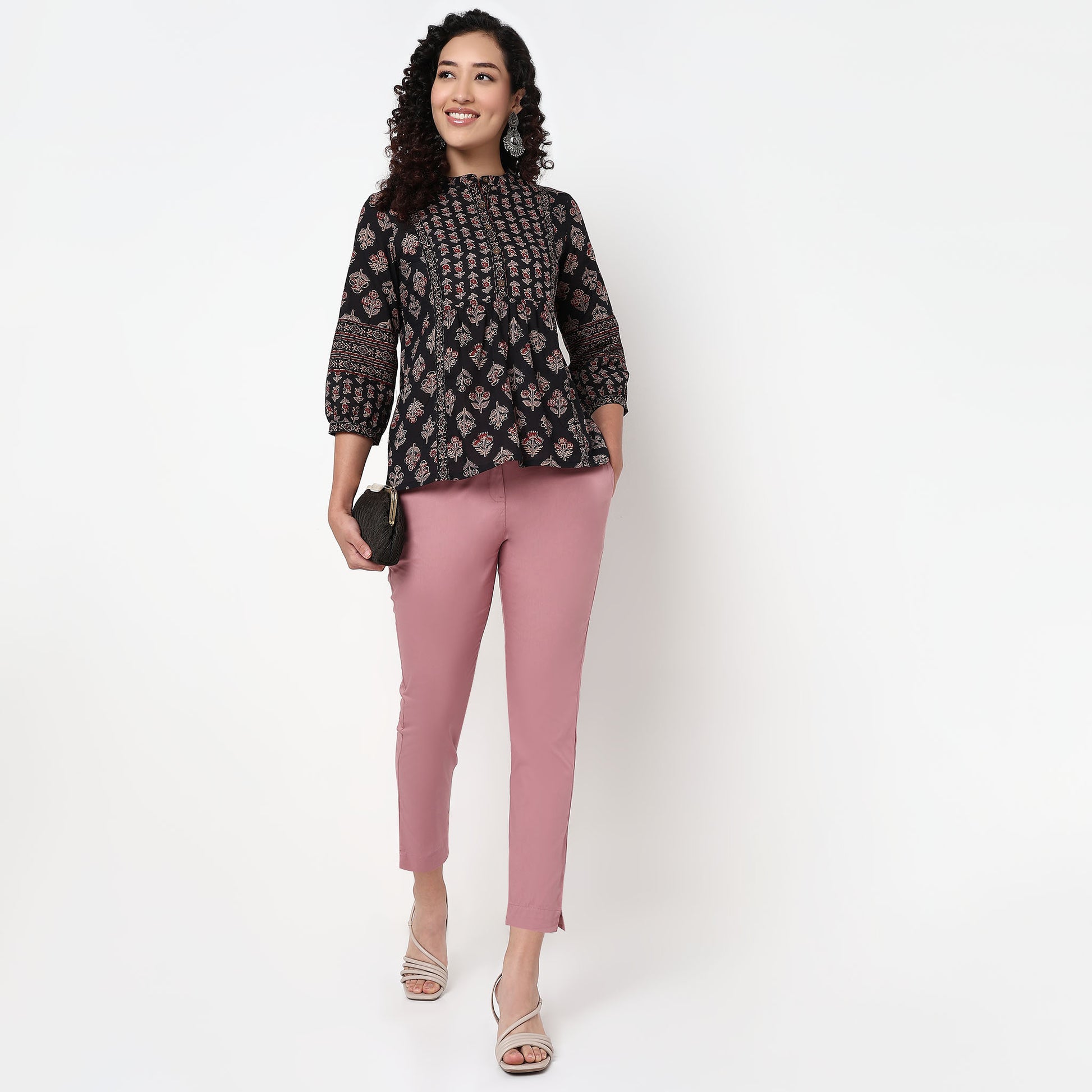 Slim Fit Solid Mid Rise Pants