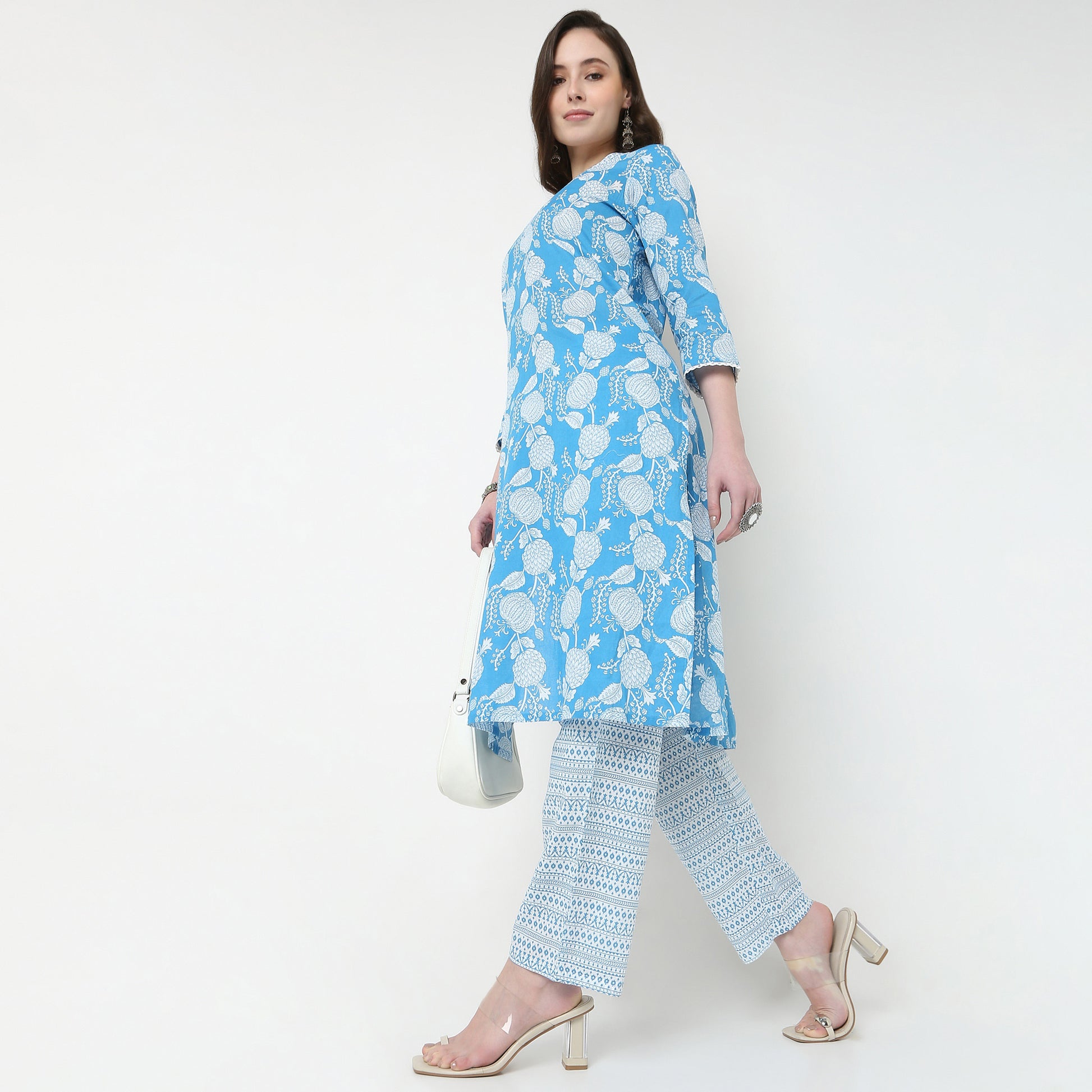 Straight Fit Printed Ankle Length Mid Rise Pants