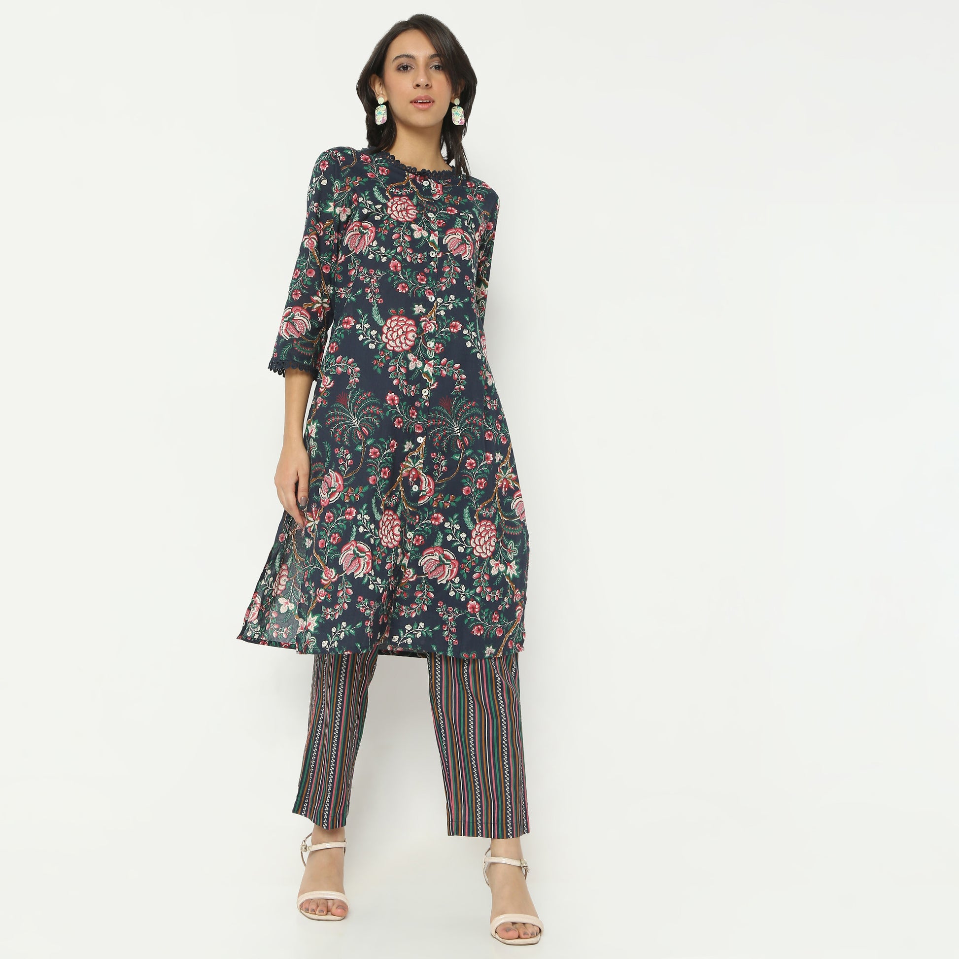Straight Fit Printed Full Length Mid Rise Ethnic Pants