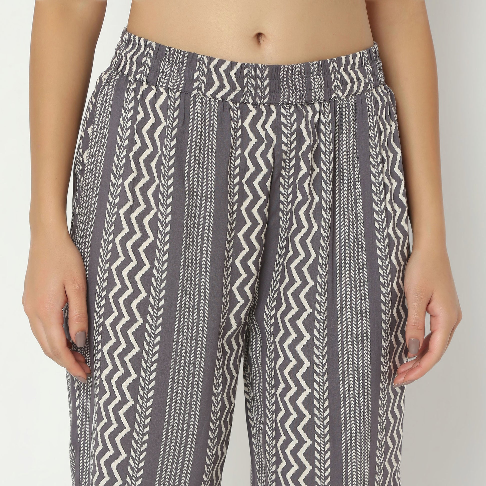 Straight Fit Printed Full Length Mid Rise Ethnic Pants