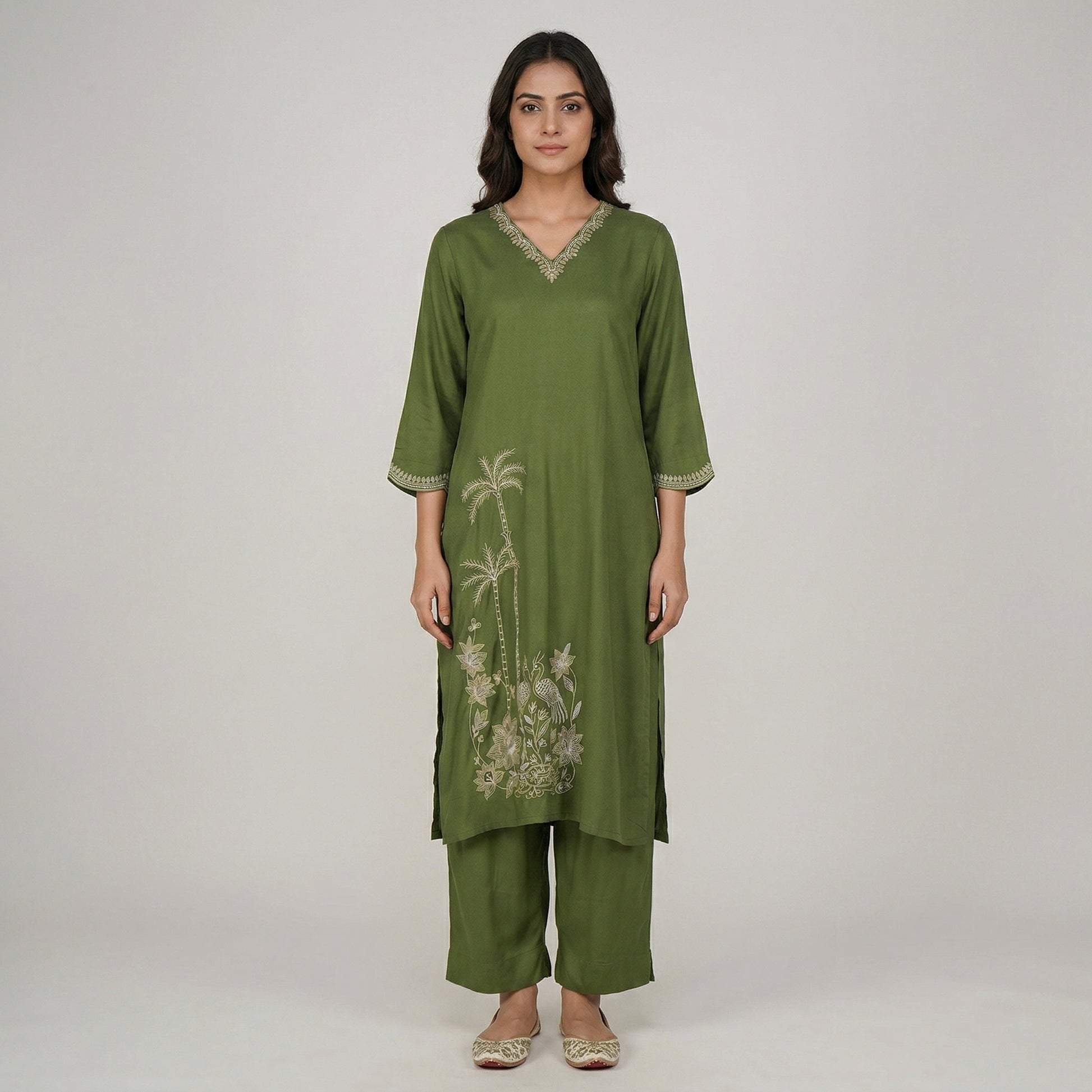 Straight Fit Mid Rise Easy Pants