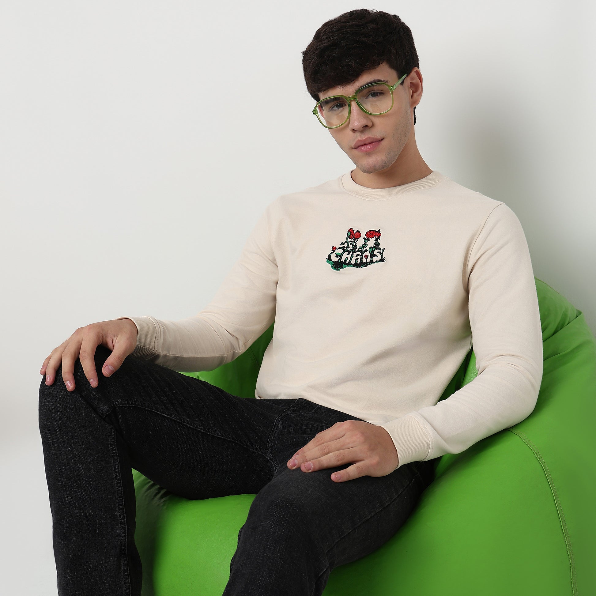 Crew Neck Graphic Sweat Tee