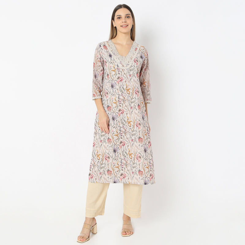 Straight Fit Floral Print on Schiffli Fabric V-Neck Kurta