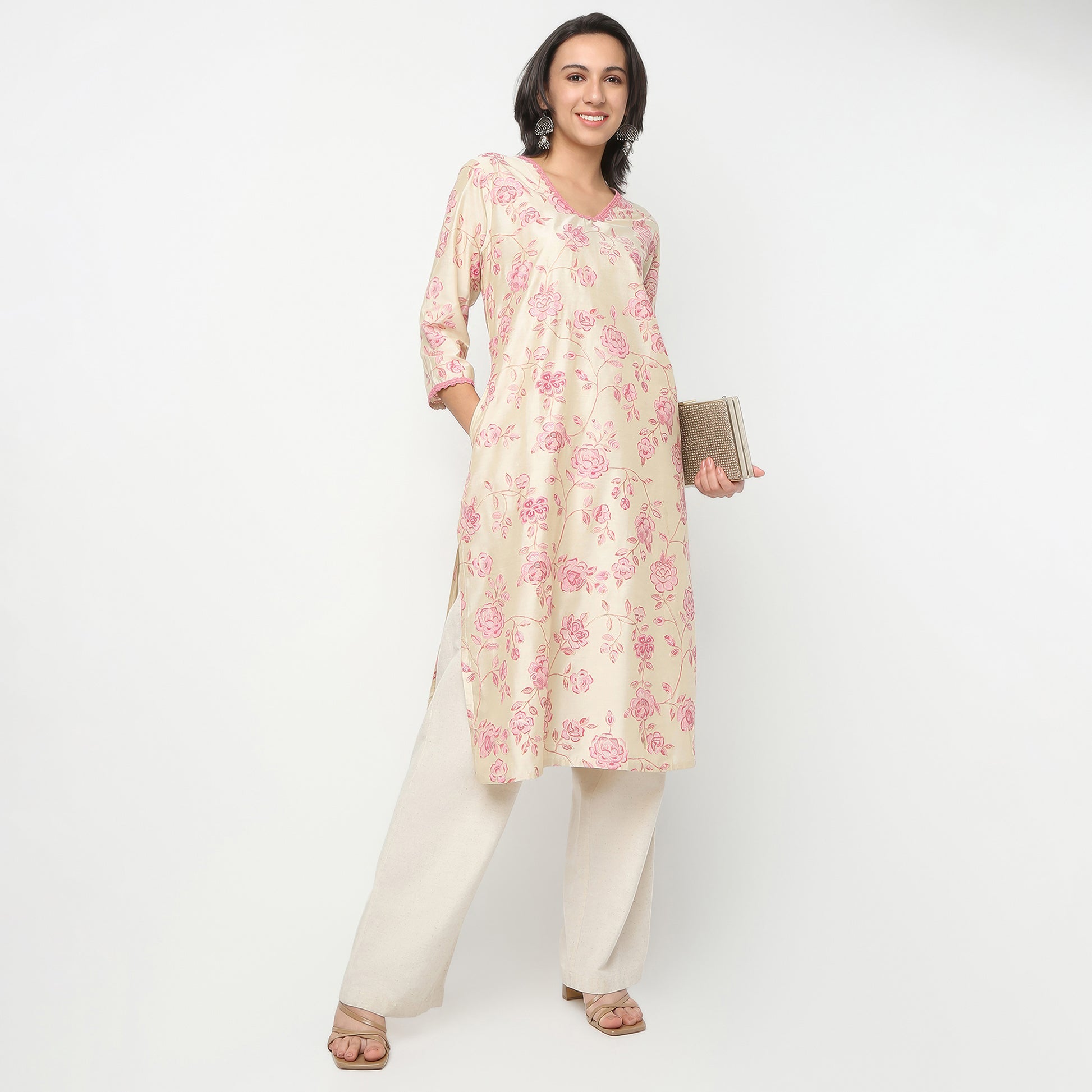 Straight Fit Printed V-Neck Kurta