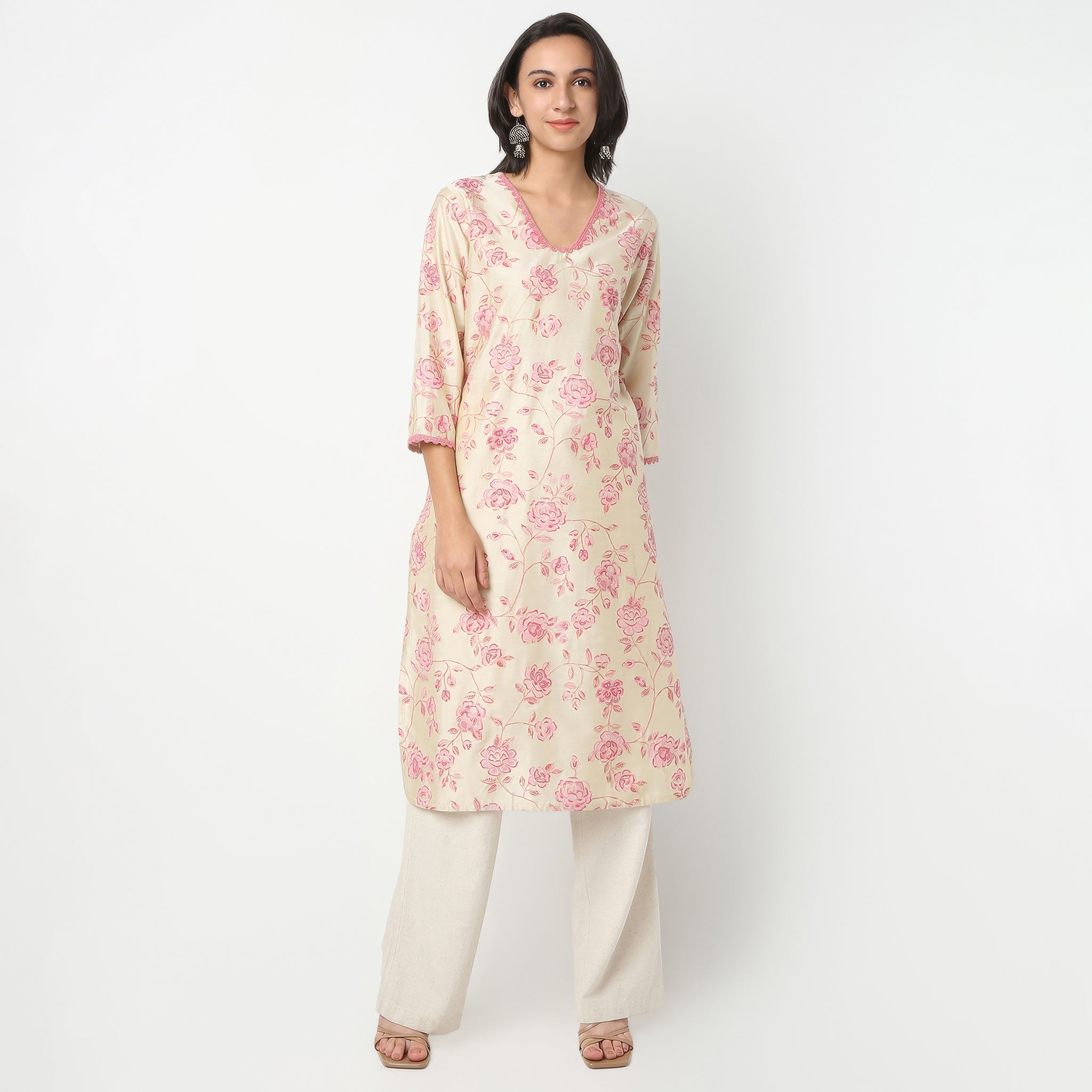 Straight Fit Printed V-Neck Kurta
