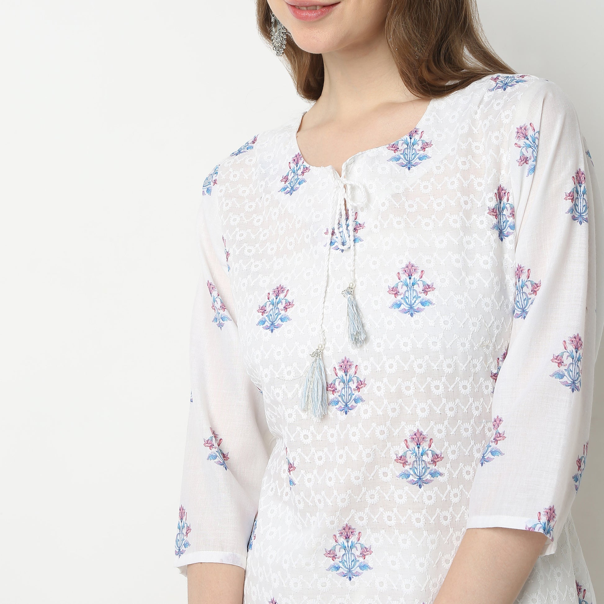 Straight Fit Printed Round Neck Kurta