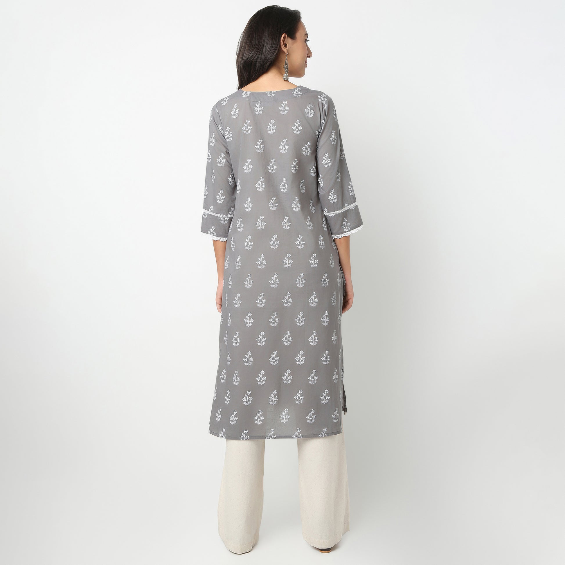 Straight Fit Printed V-Neck Kurta