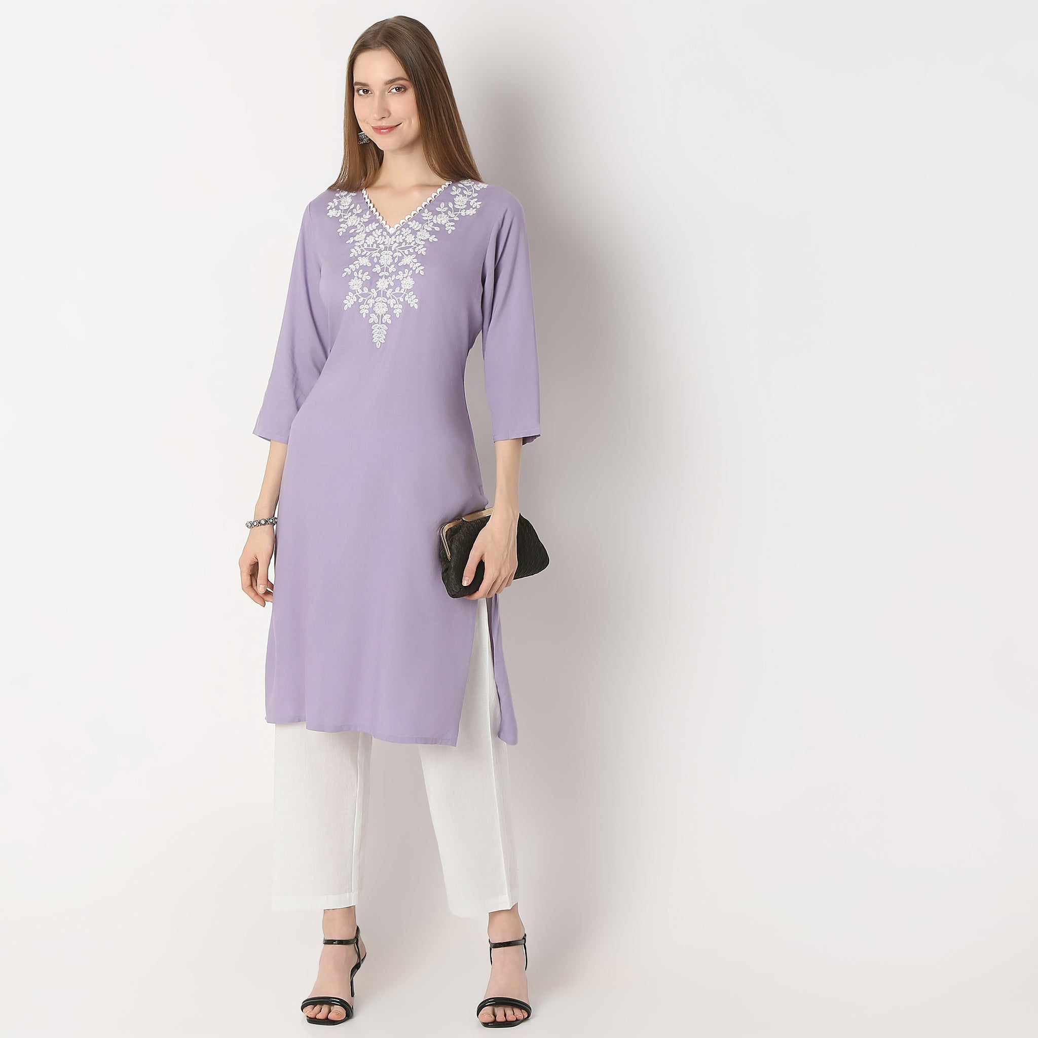 Straight Fit Embroidered Below Knee Kurta