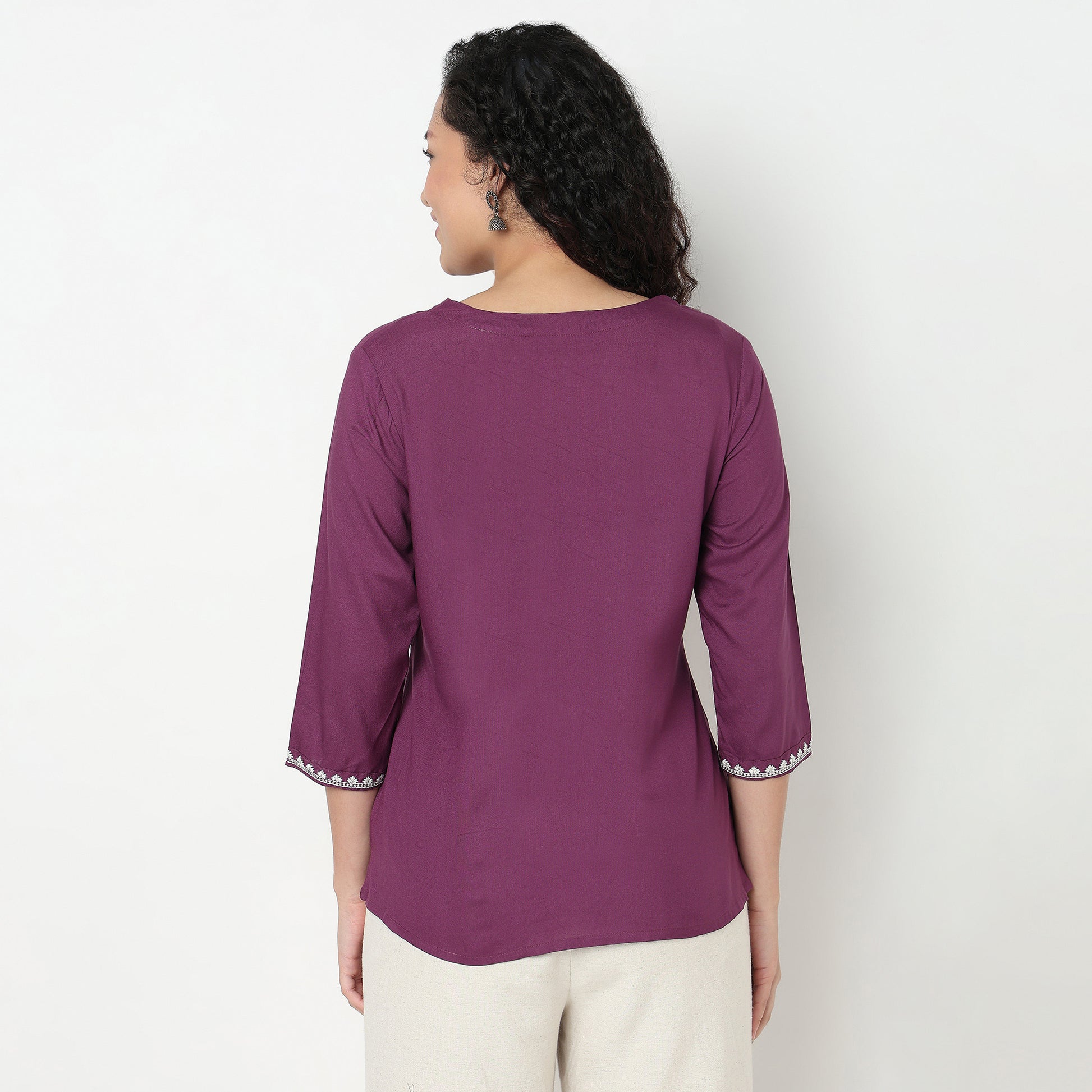 Buy Women Straight Fit Embroidered Three-Fourth Sleeve Kurta  - Style Union