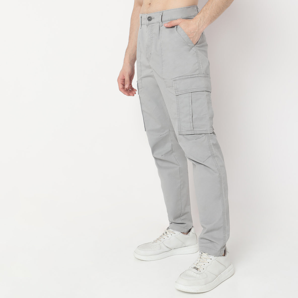 Regular Fit Solid Mid Rise Cargos