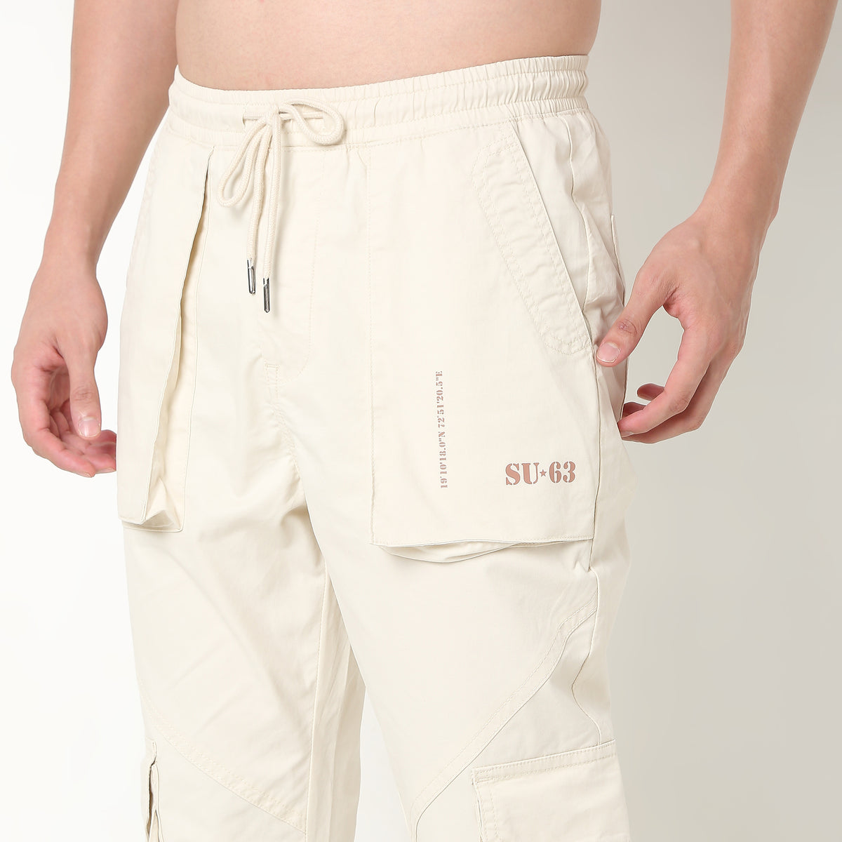 Regular Fit Solid Mid Rise Cargos