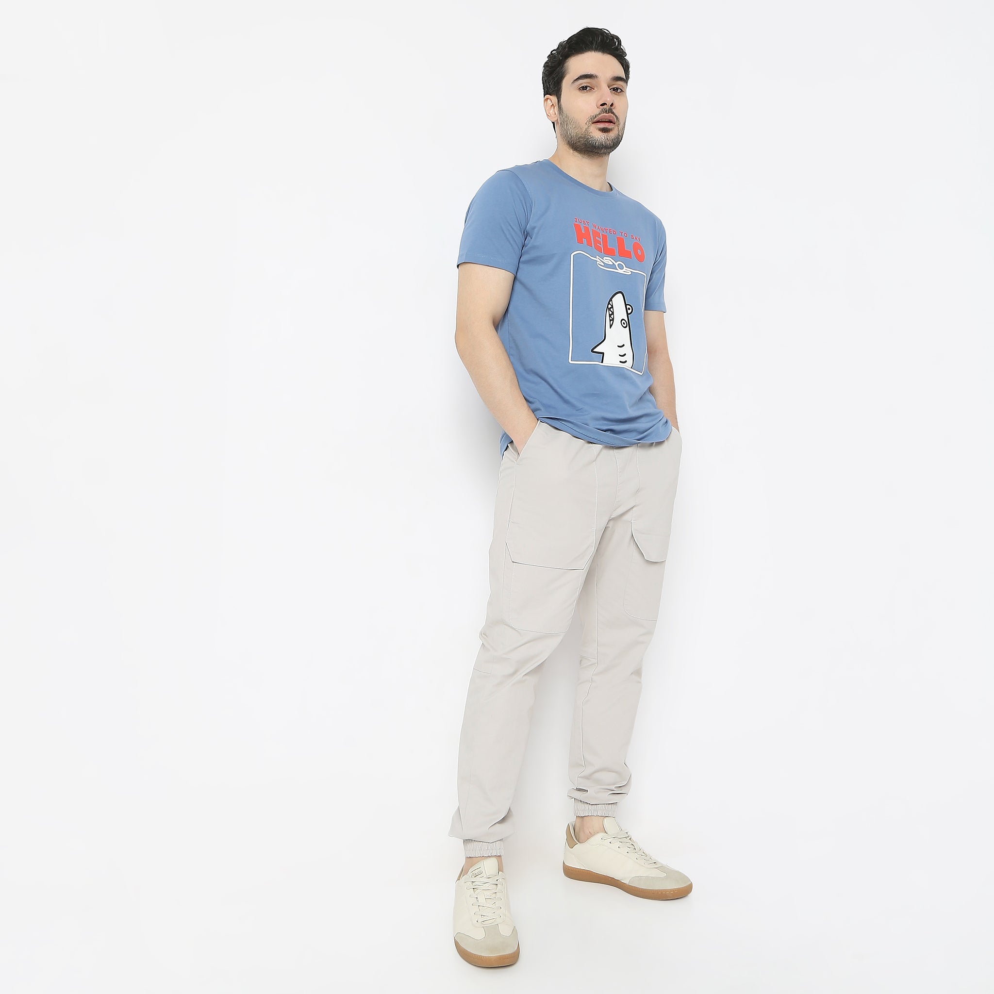 Regular Fit Solid Ankle Length Mid Rise Cargos