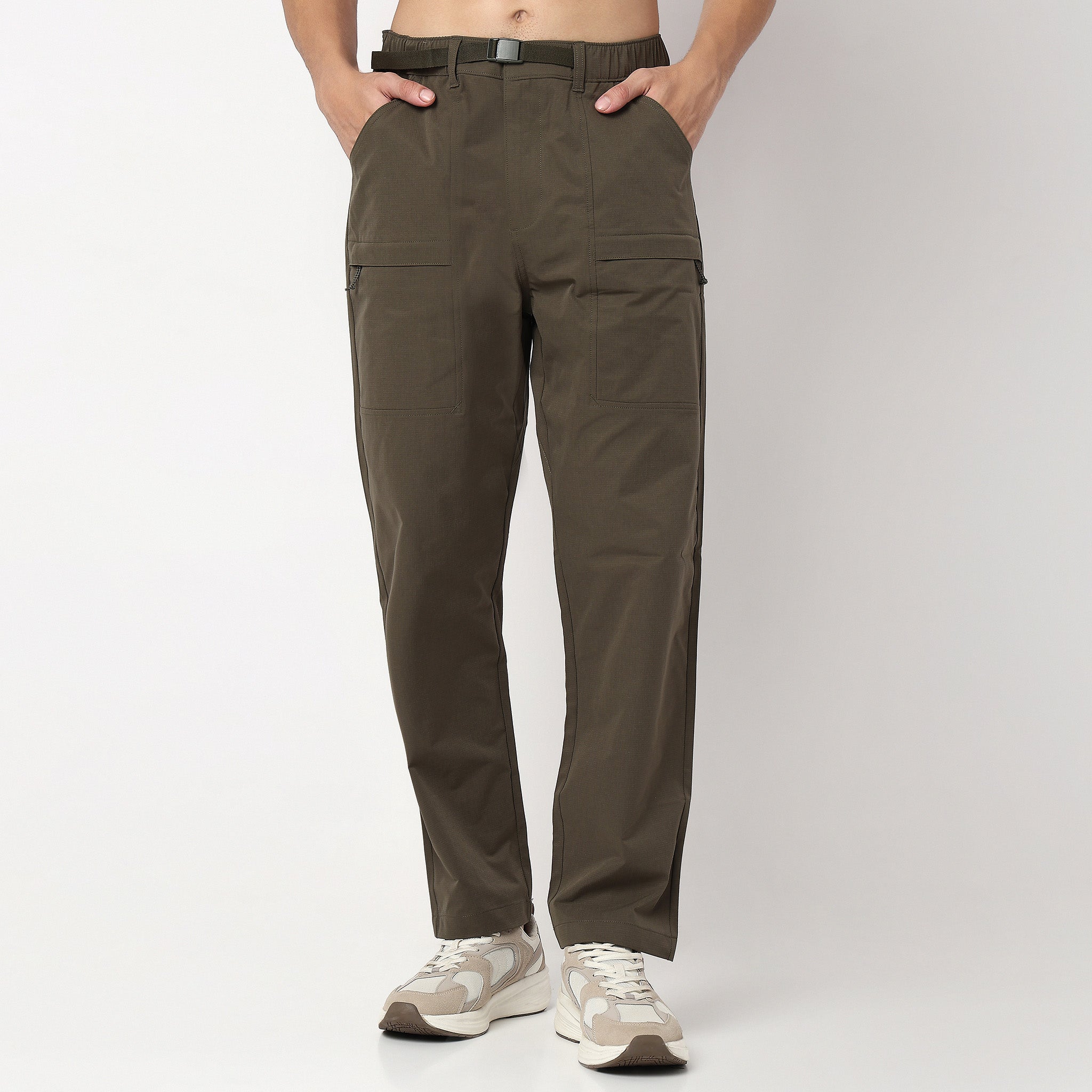 Buy Men Regular Fit Solid Ankle Length Mid Rise Cargos  - Style Union