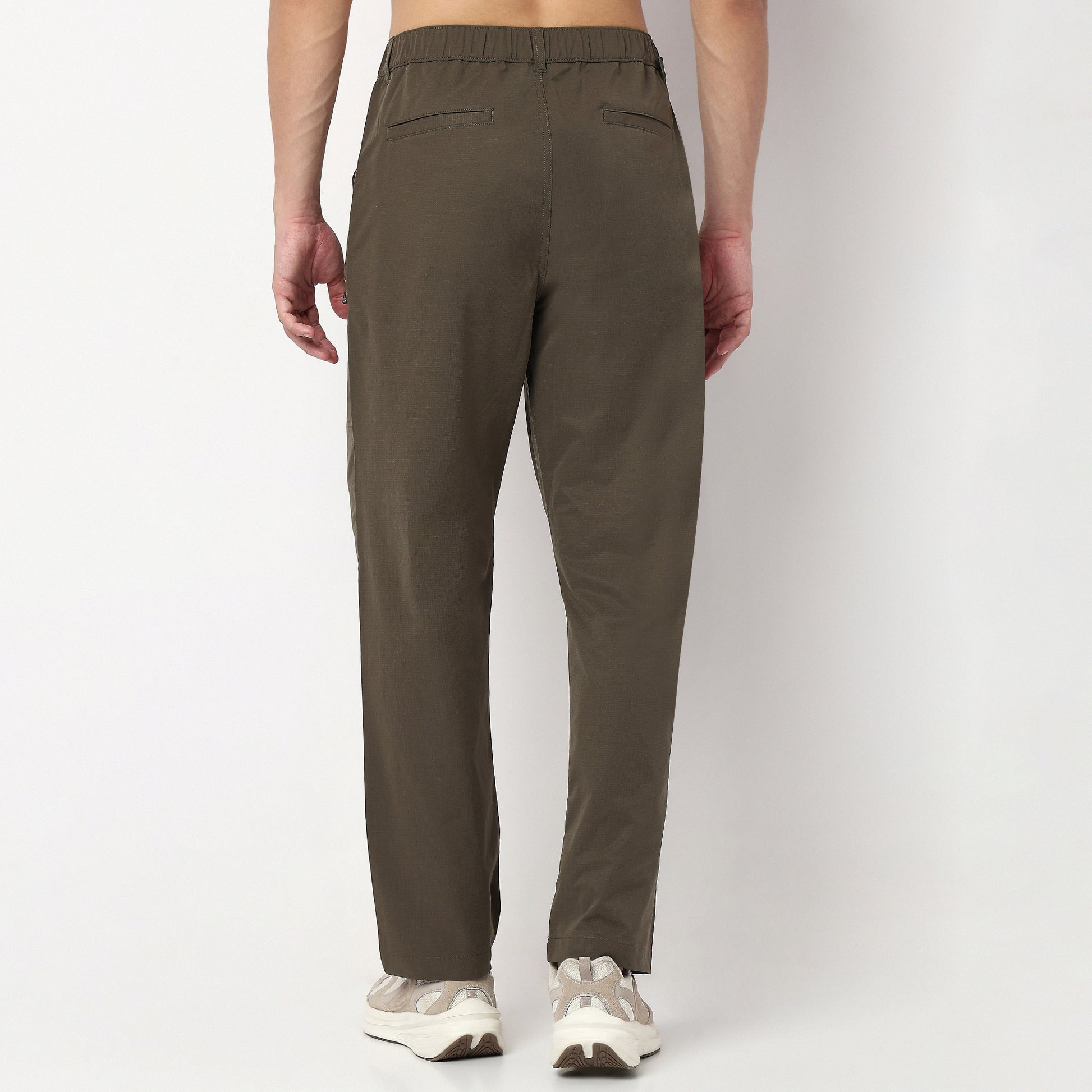 Buy Men Regular Fit Solid Ankle Length Mid Rise Cargos  - Style Union