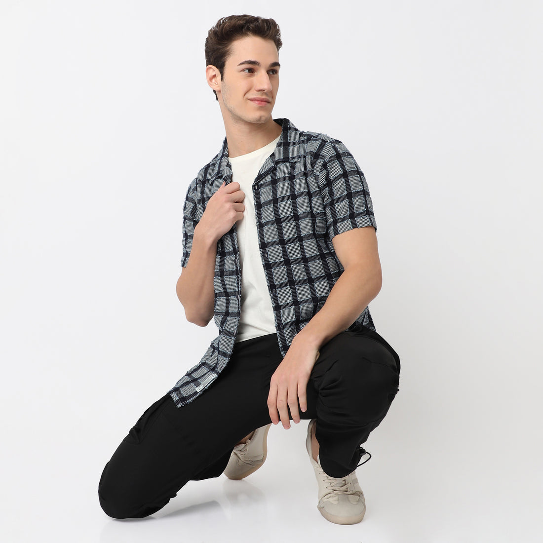 Structured Camp Collar Modern Explorer Half Sleeve Mood Shirt