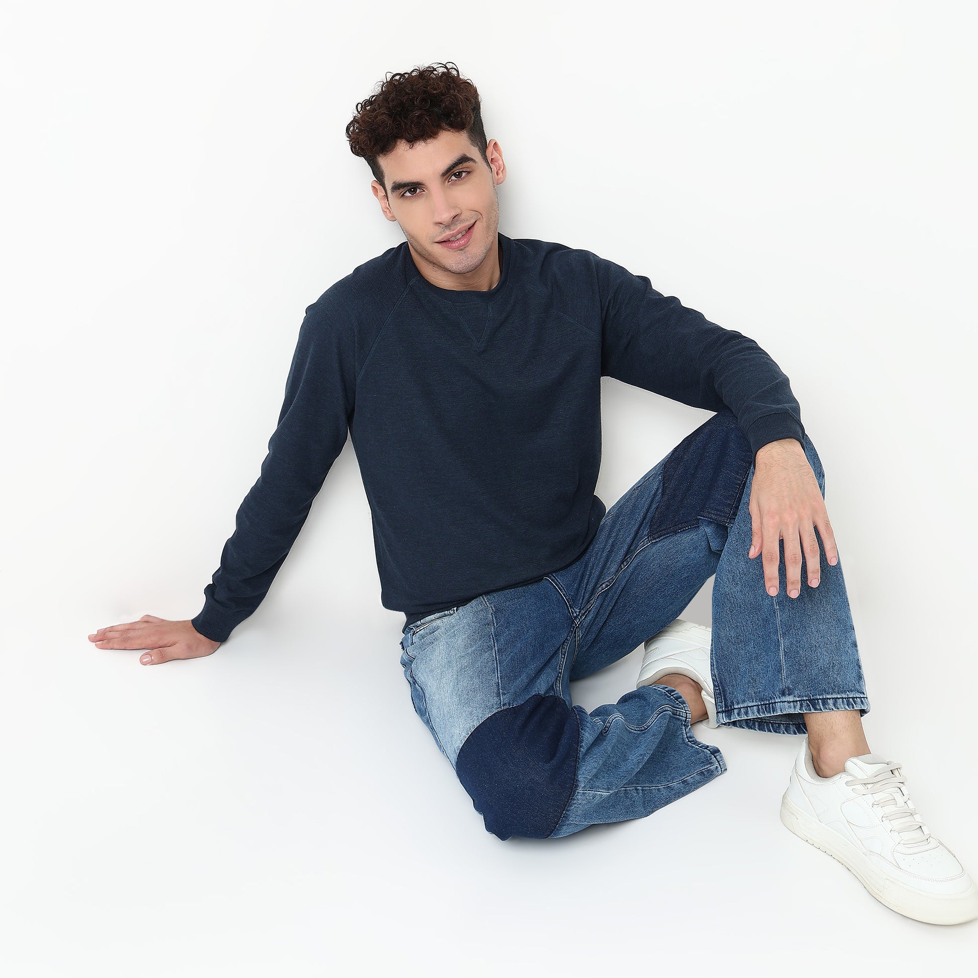 Buy Men Regular Fit Solid Raglan Sleeve Sweat Tee  - Style Union