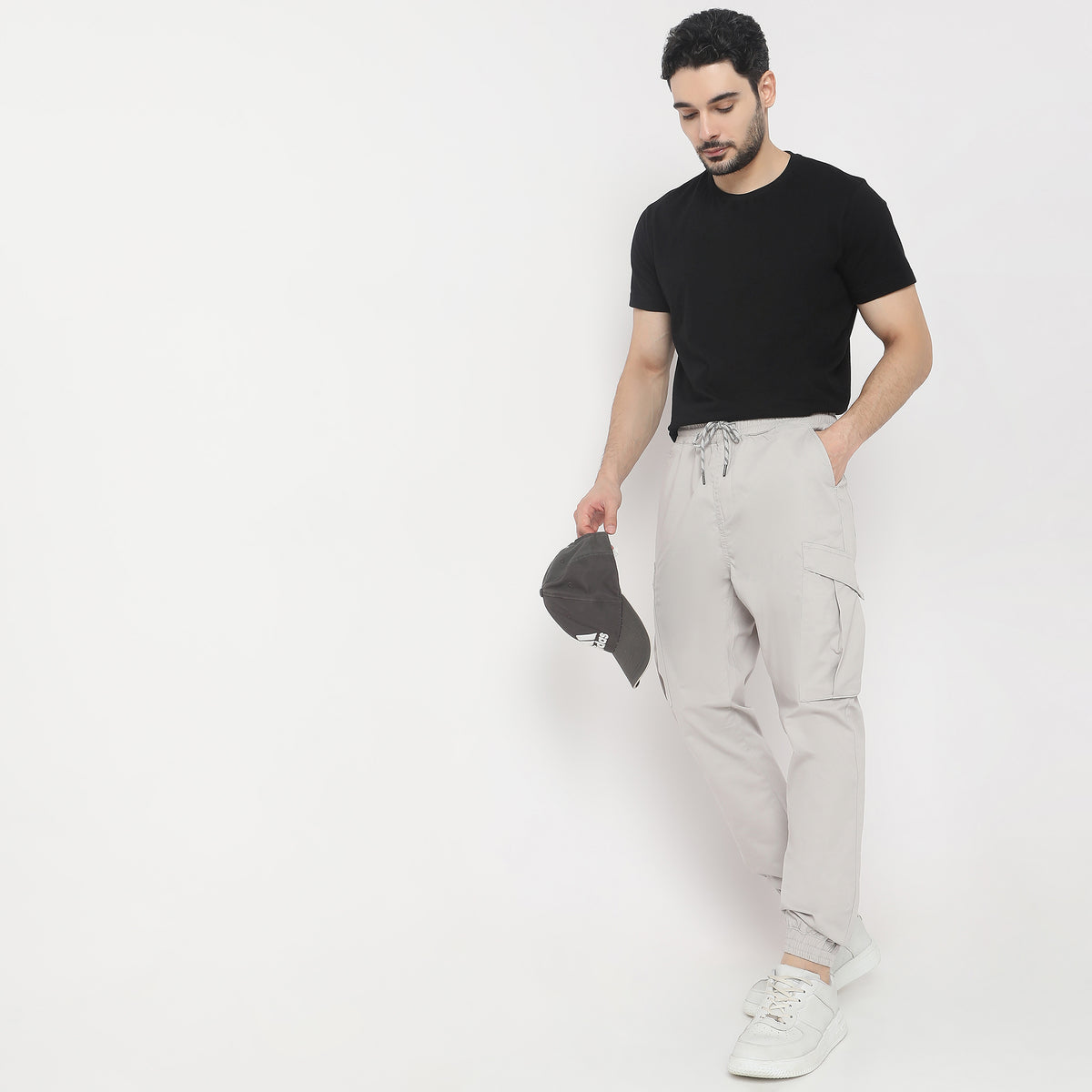 Regular Fit Solid Mid Rise Joggers