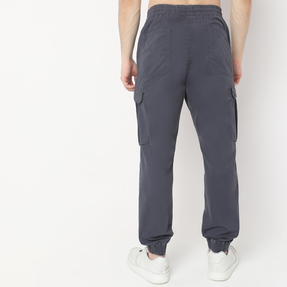 Regular Fit Solid Mid Rise Joggers