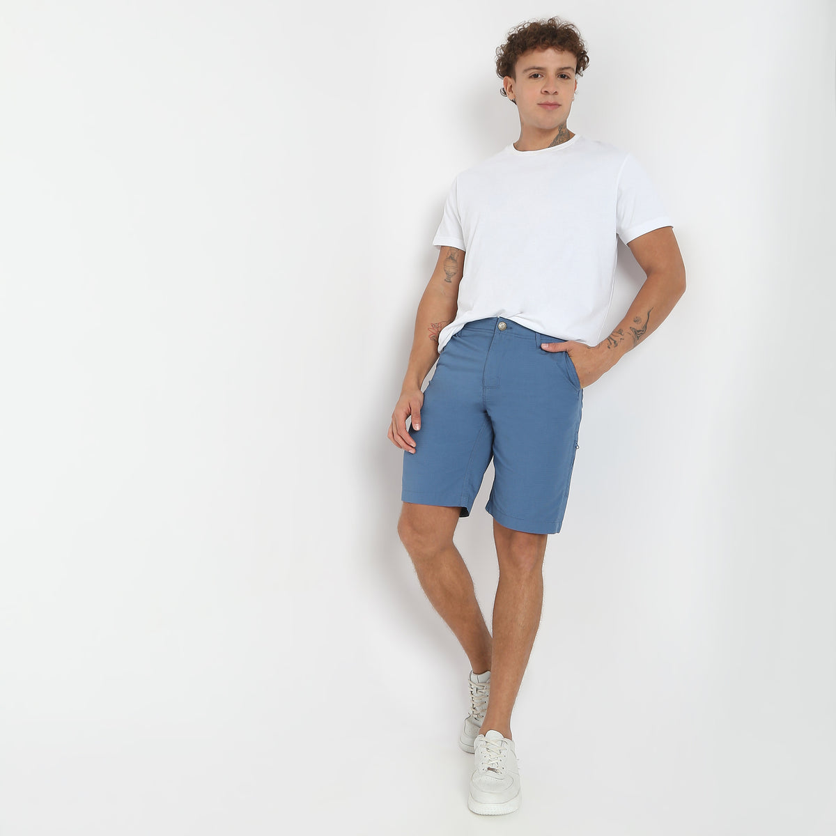 Regular Fit Solid Mid Rise Shorts