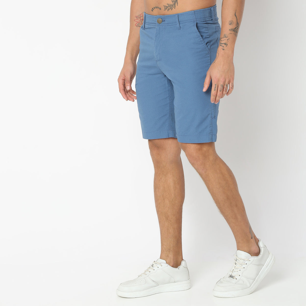 Regular Fit Solid Mid Rise Shorts