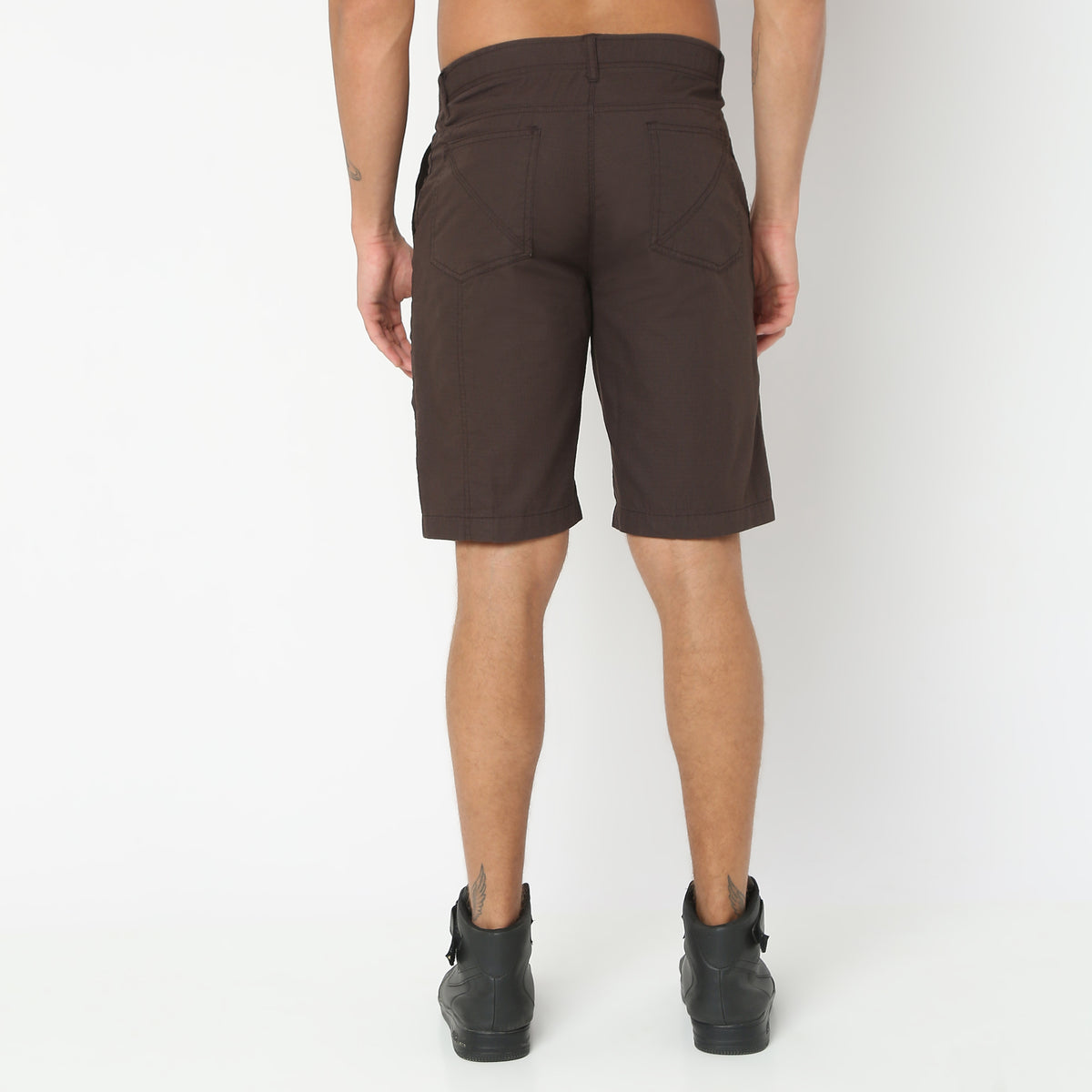 Regular Fit Solid Mid Rise Shorts