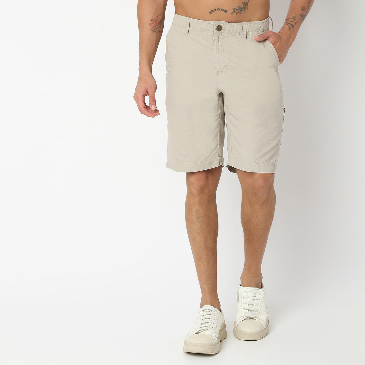 Regular Fit Solid Mid Rise Shorts