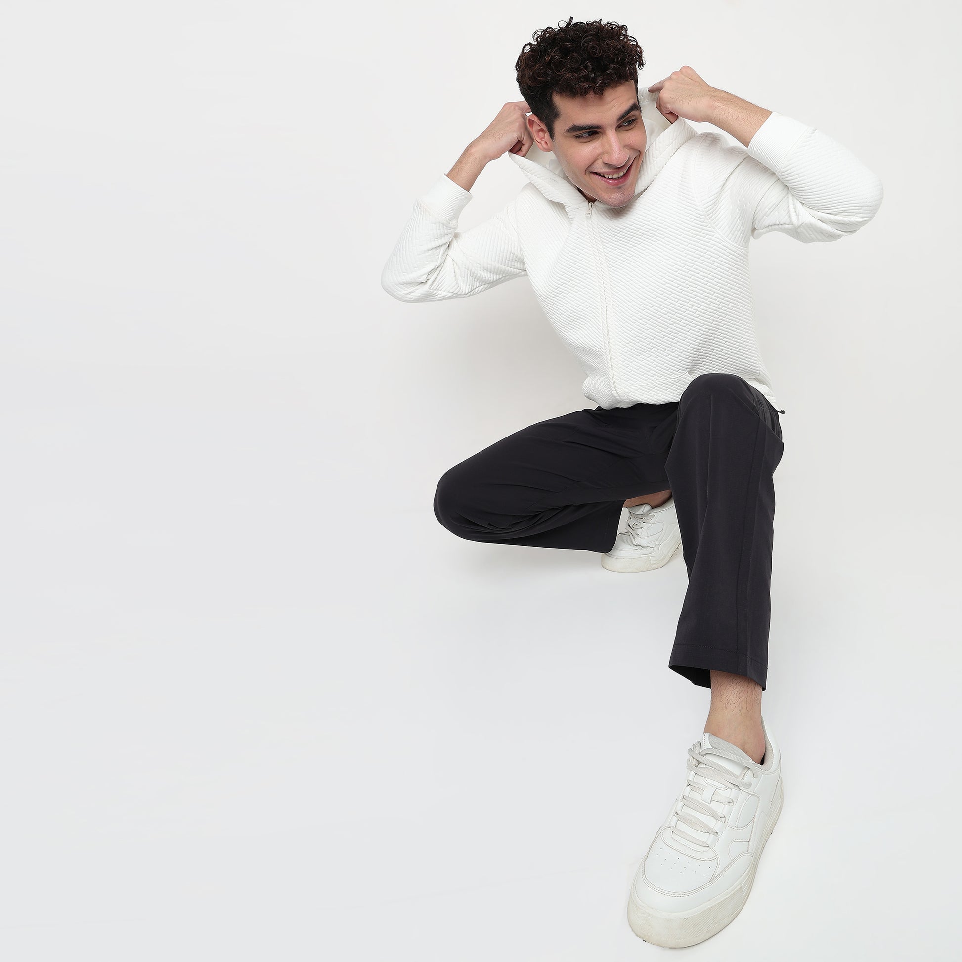 Buy Men Regular Fit Quilted Full Sleeve Sweatshirt  - Style Union