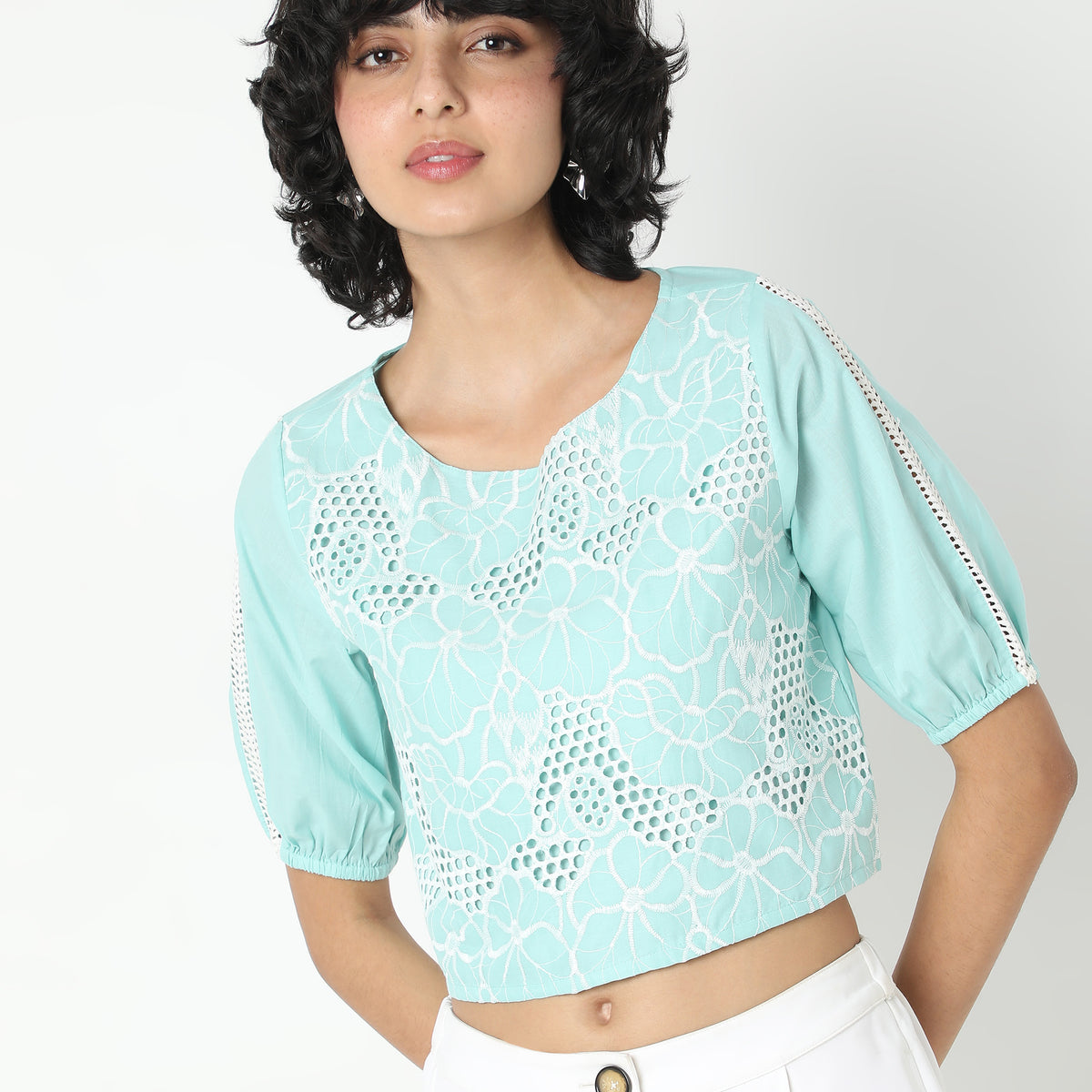 Boxy Fit Solid Crop Top