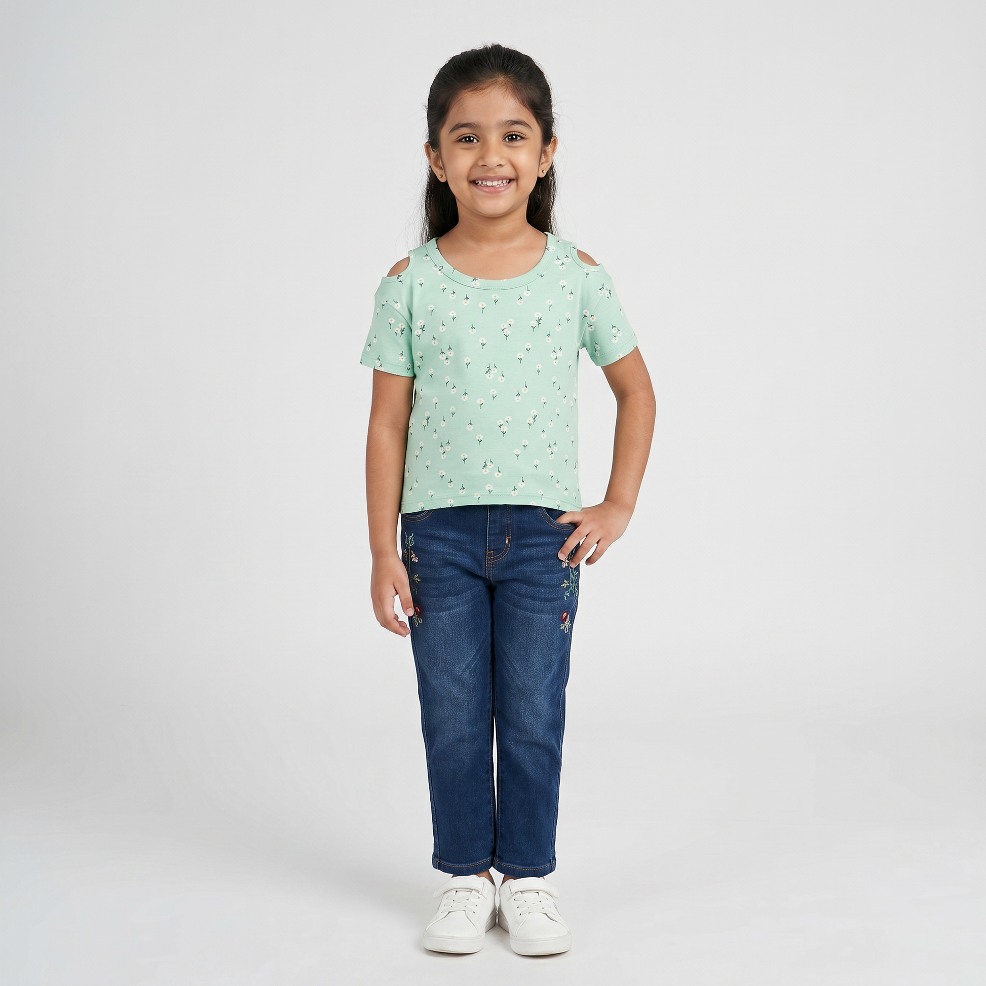 Girls Cotton Floral Crew Neck T-Shirt