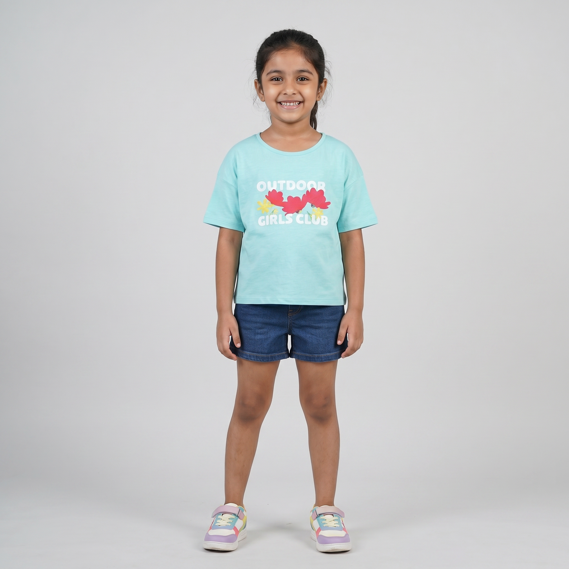 Girls Cotton Crew Neck Graphitee
