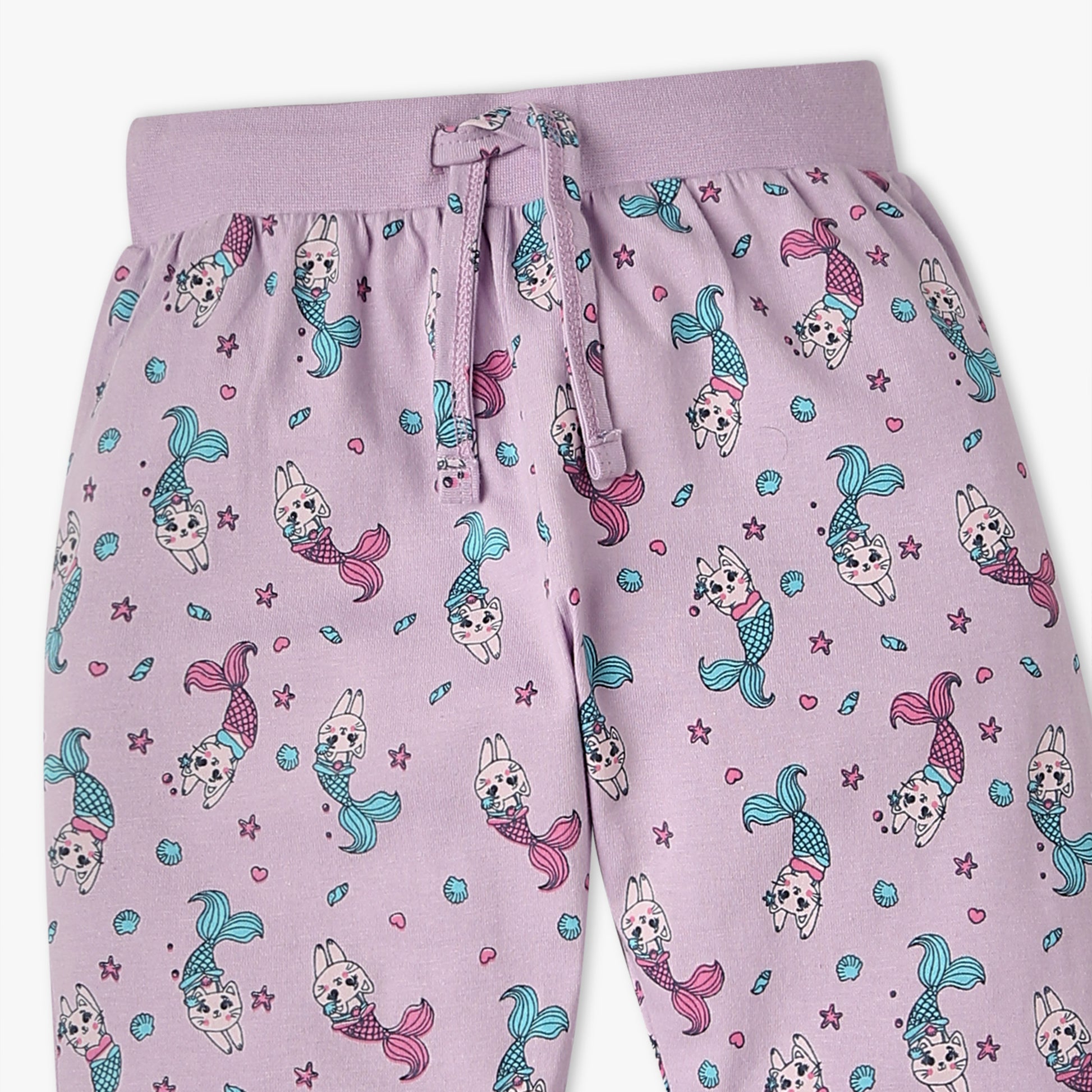 Girls Regular Fit Printed Crew Neck T-Shirt with Trackpant Sleepwear Set