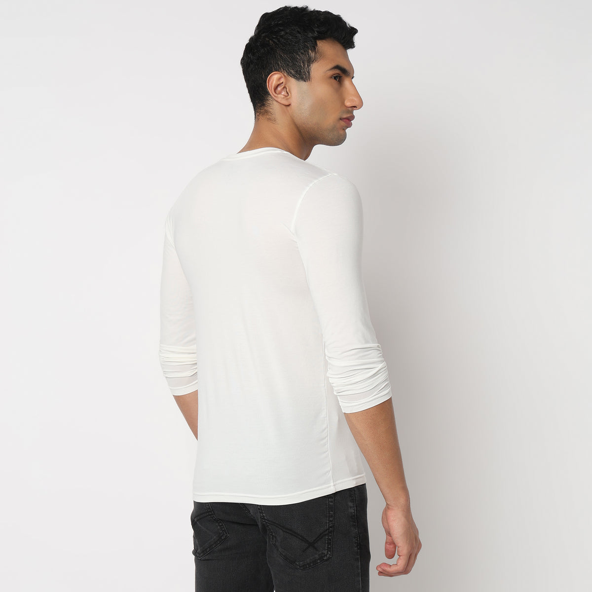 Warm Best For Cold HX-600 V-Neck T-Shirt