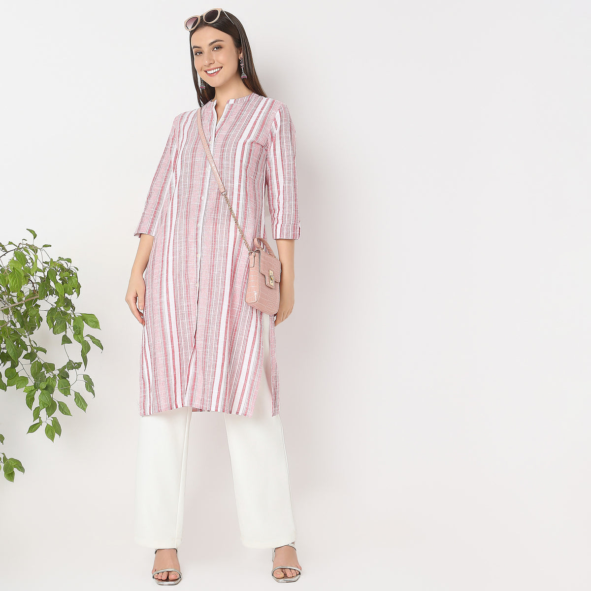 Straight Fit Striped Kurta