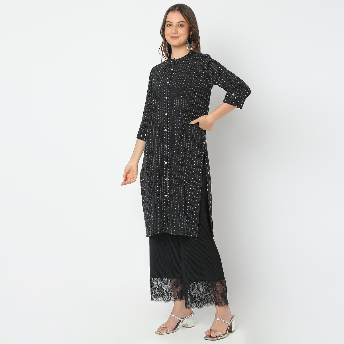 Straight Fit Printed Kurta