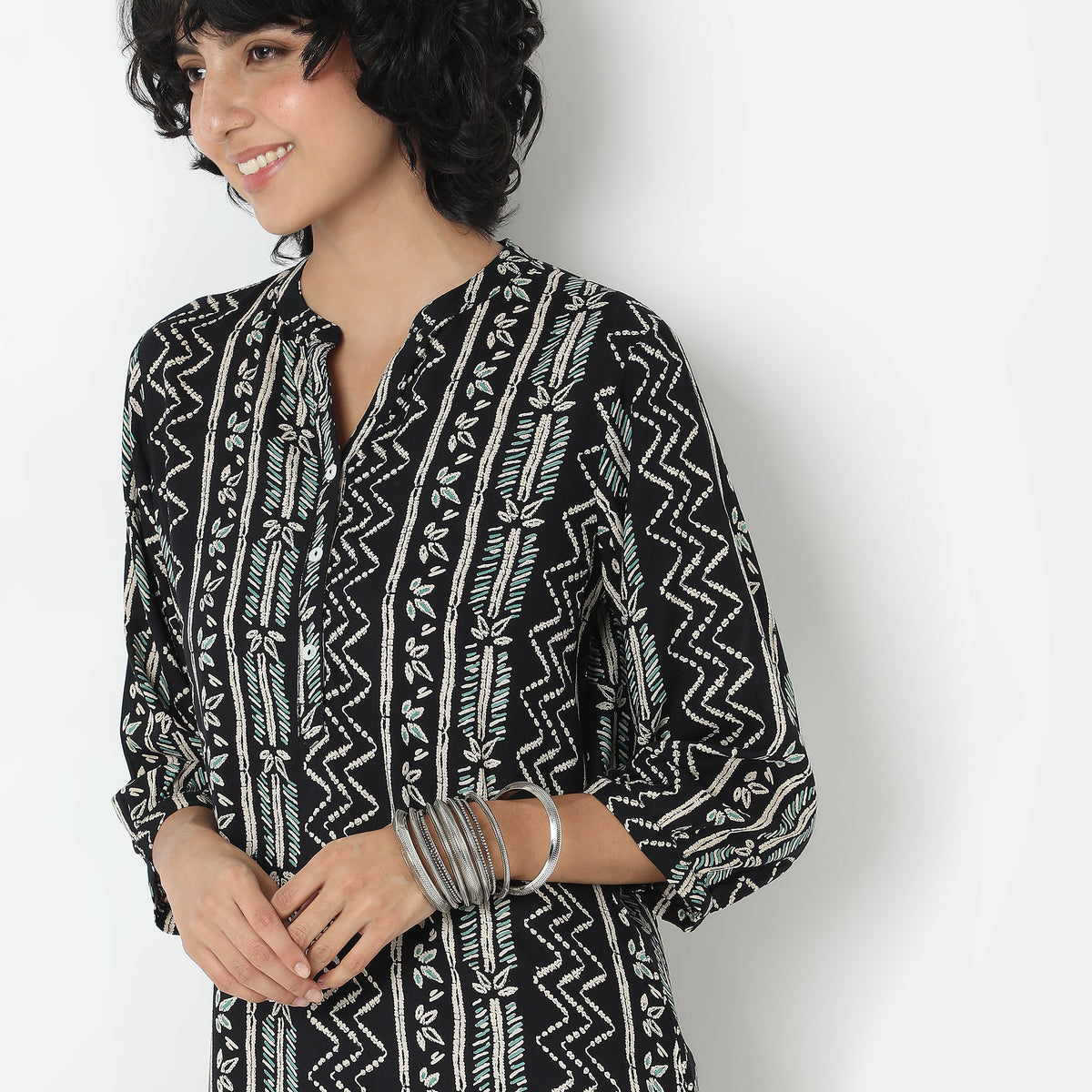 Straight Fit Printed Kurta