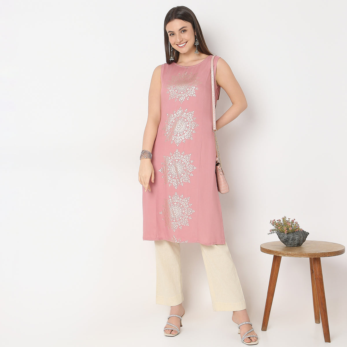 Straight Fit Printed Kurta