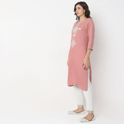 Straight Fit Embroidered Below Knee Boat Neck Table Kurta