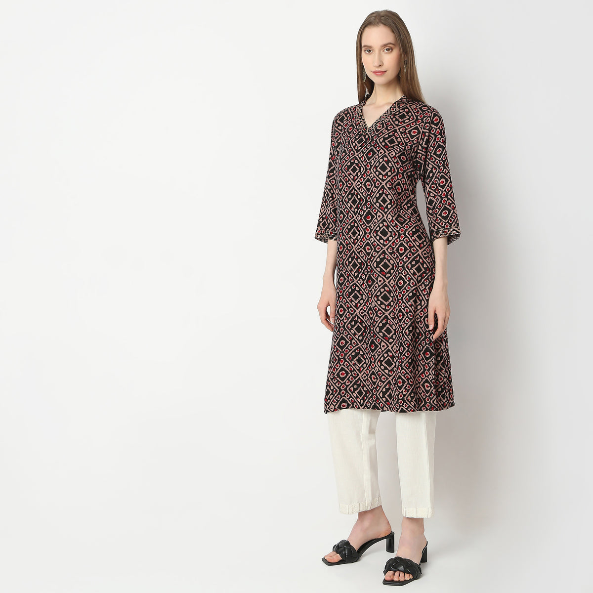 Straight Fit Printed Kurta