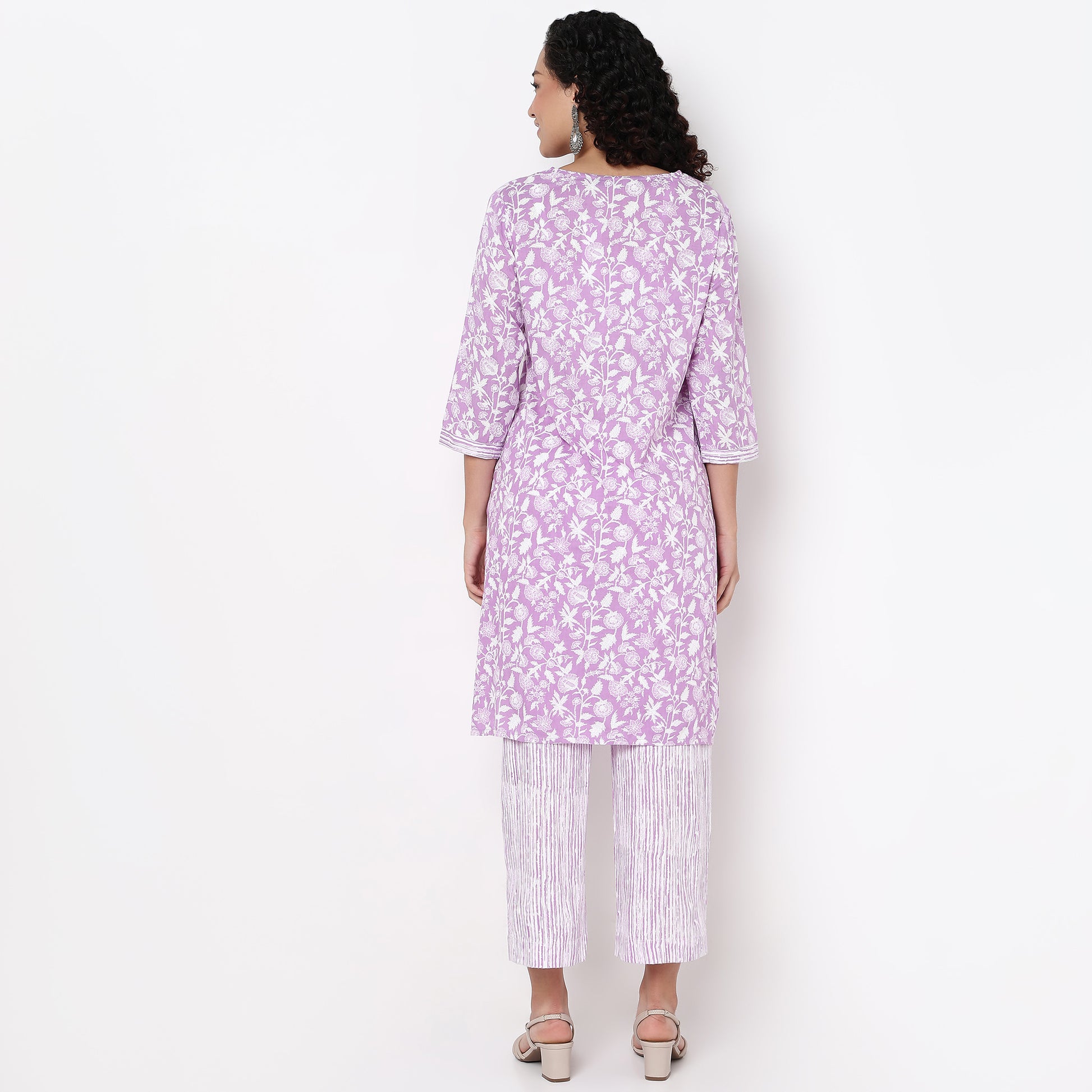 Printed Knee Length Yoke Straight Table Kurta