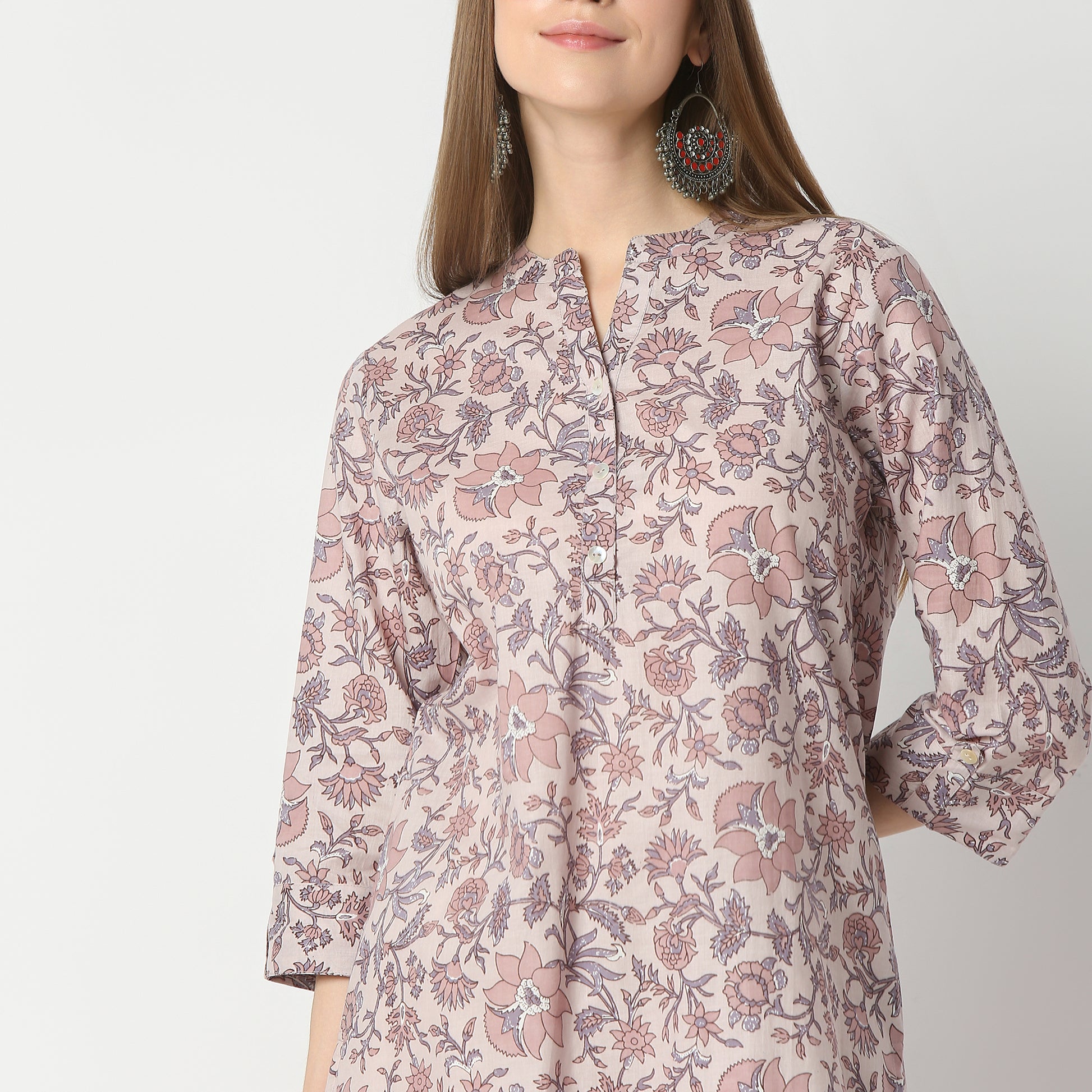 Straight Fit Floral Below Knee Kurta
