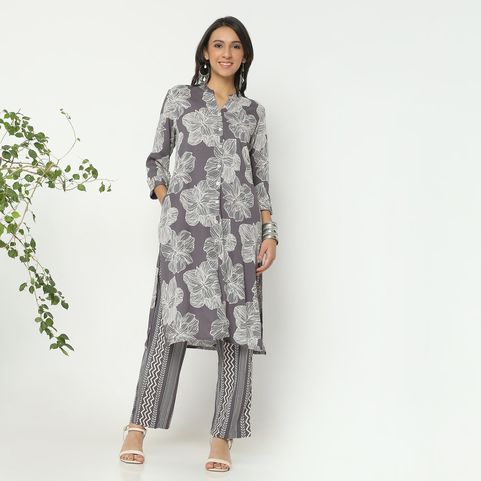 Straight Fit Printed Band Collar Calf Length Kurta