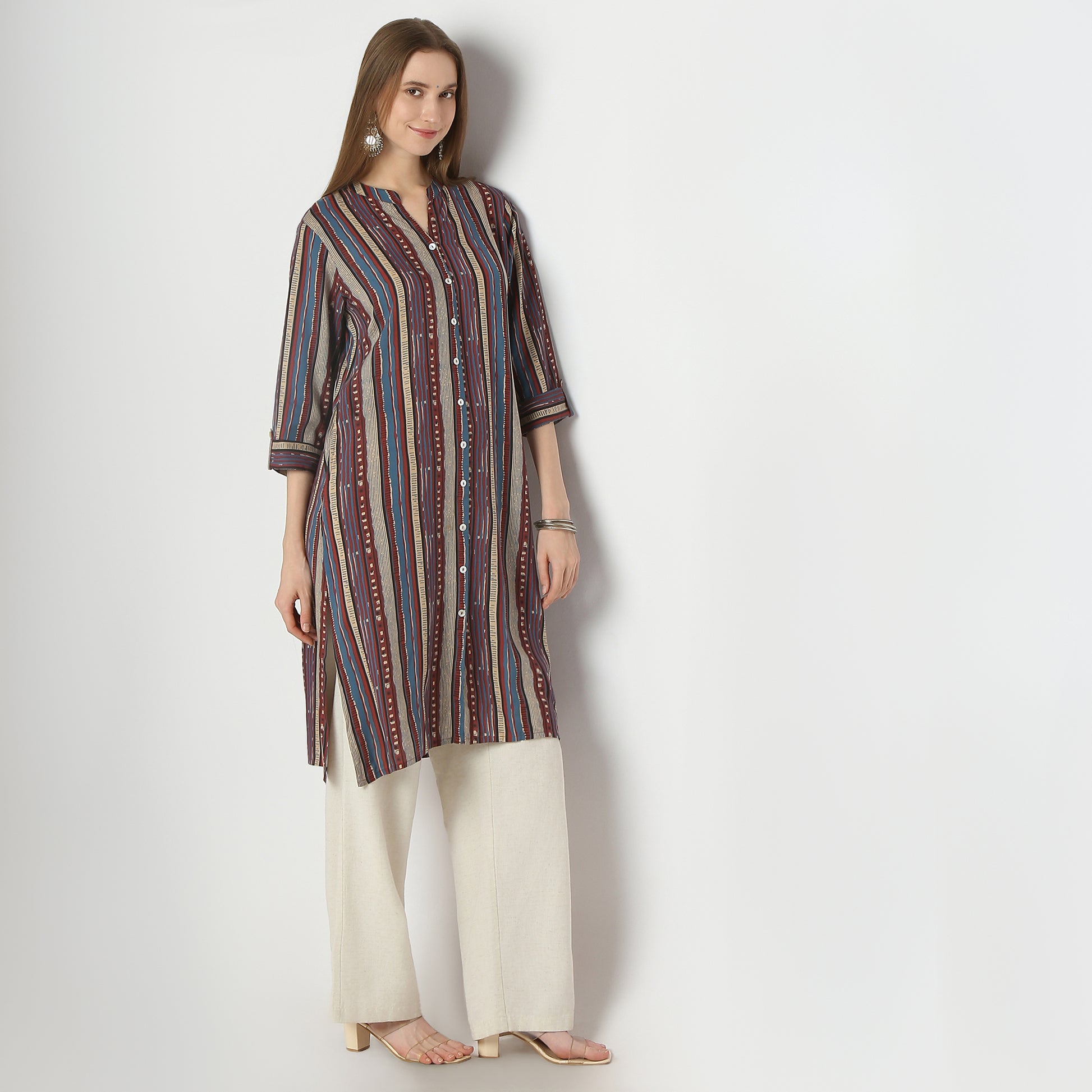 Straight Fit Printed Knee Length Kurta