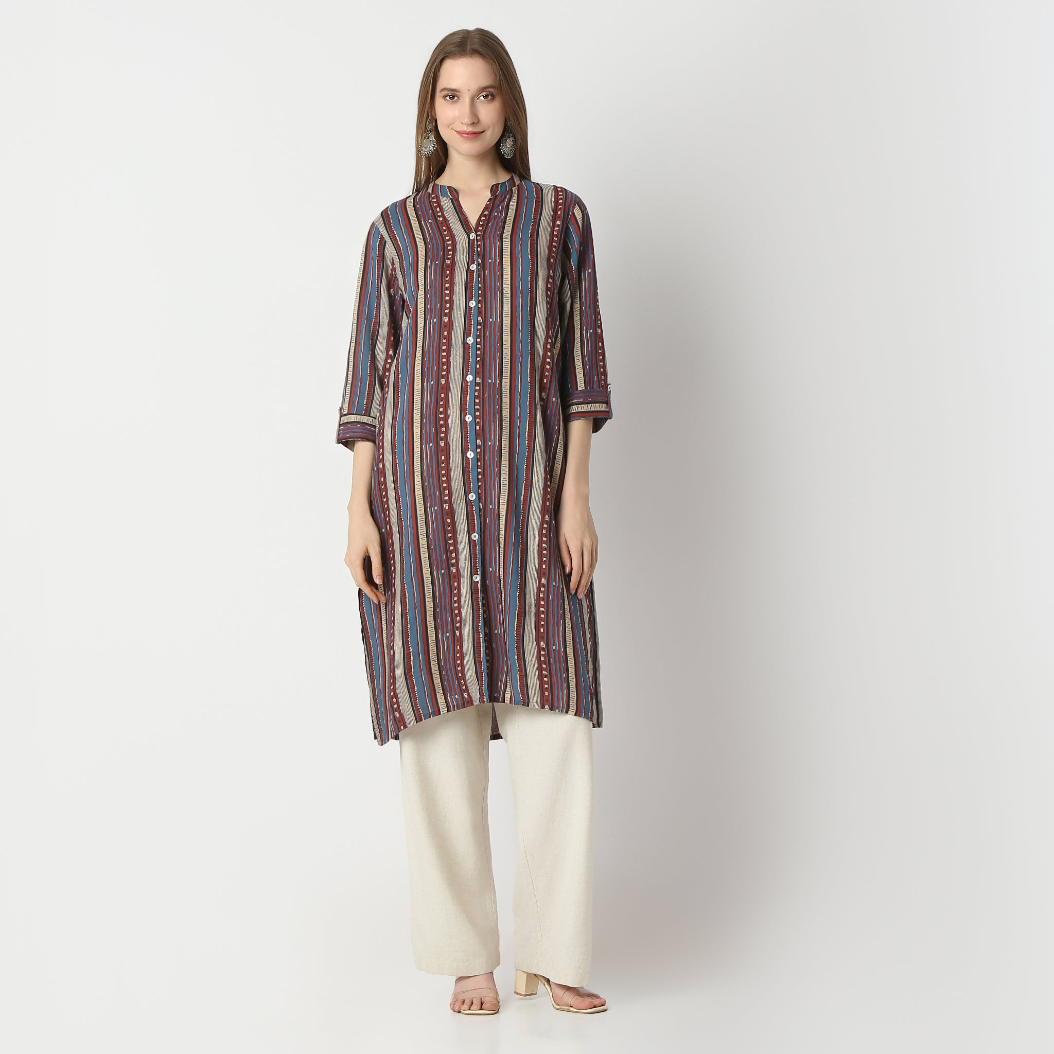Straight Fit Printed Knee Length Kurta