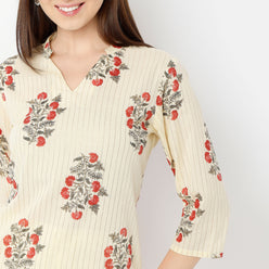 Straight Fit Printed V-Neck Kurta