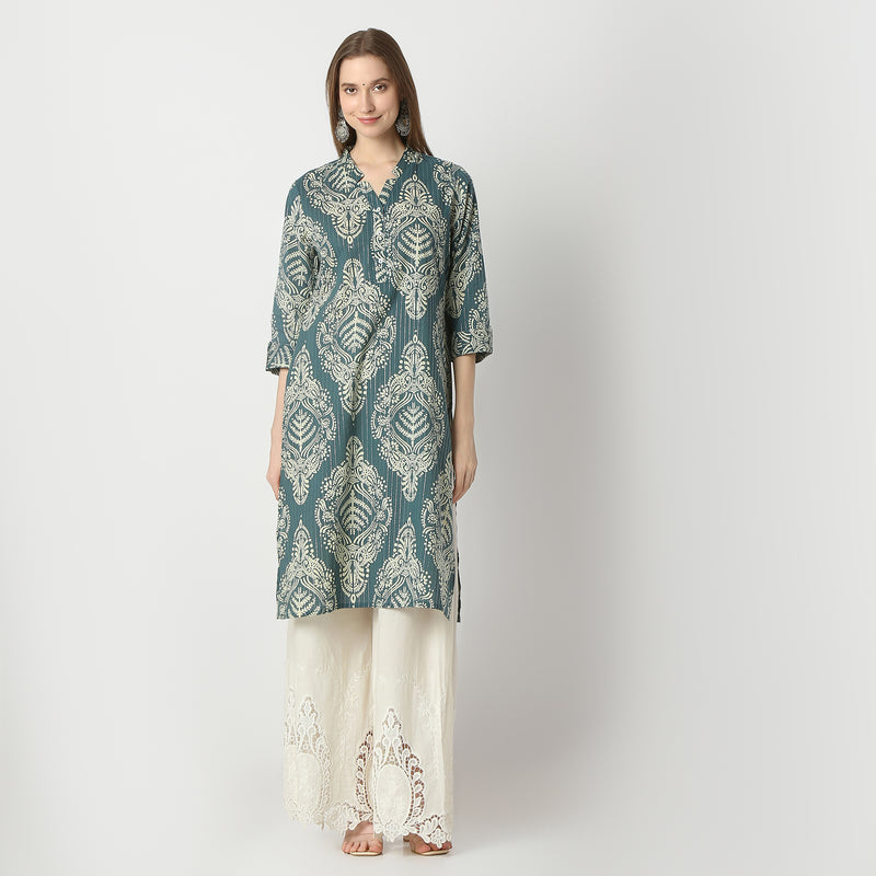 Straight Fit Printed Knee Length Kurta