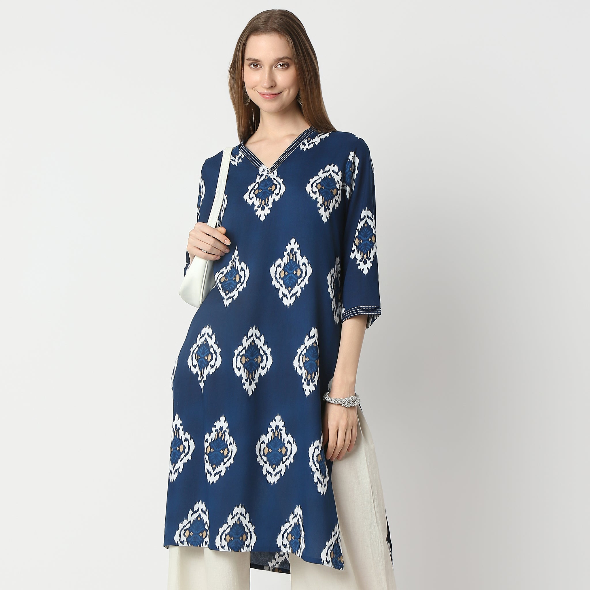 Straight Fit Printed Knee Length Kurta