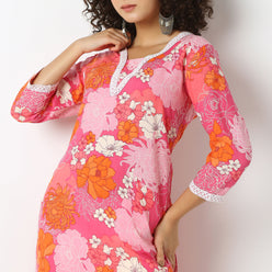 Straight Fit Printed V-Neck Kurta